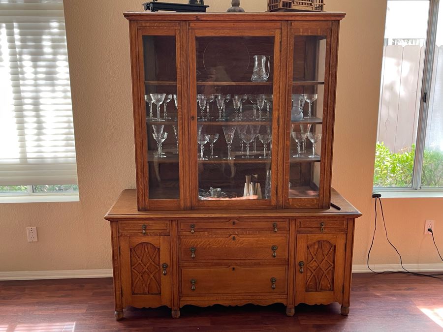 Vintage Tiger Oak Buffet With Hutch China Cabinet 60W X 23D X 72H [Photo 3]