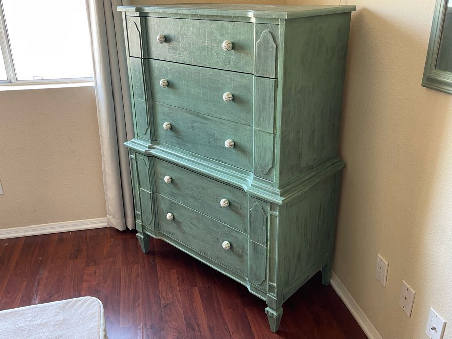 Shabby Chic Chest Of Drawers Dresser By Sherrill Furniture 39W X 19D X 52H [Photo 4]