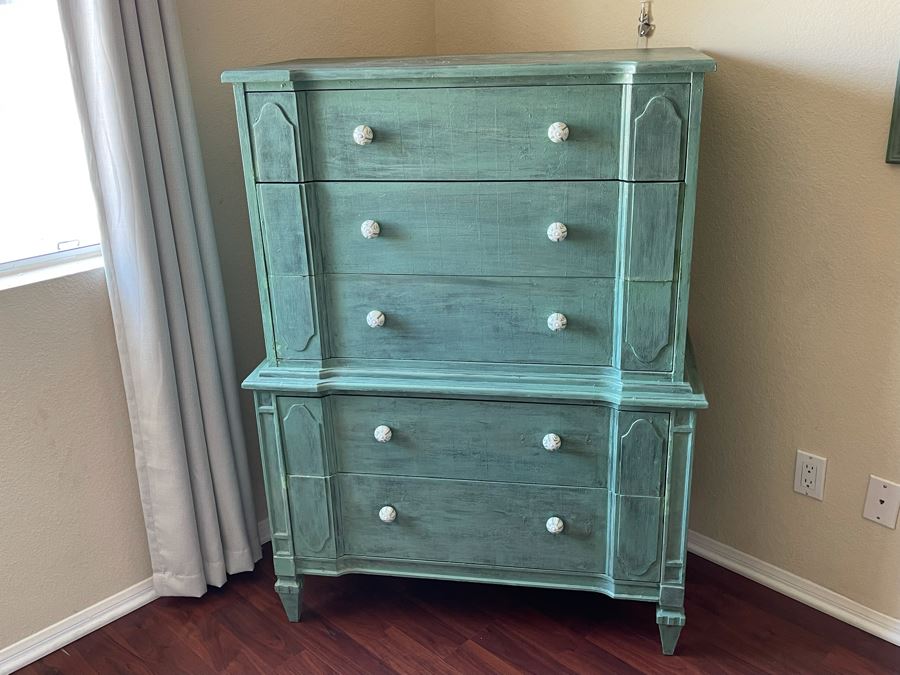 Shabby Chic Chest Of Drawers Dresser By Sherrill Furniture 39W X 19D X 52H [Photo 3]