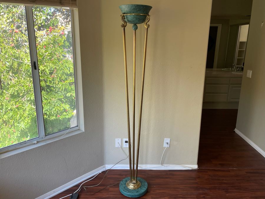 Floor Lamp With Brass Dolphin Design  [Photo 3]