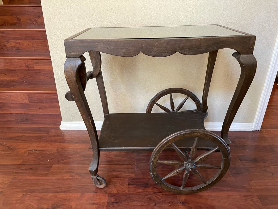 Antique Wooden Tea Cart 28W X 16D X 28H [Photo 3]