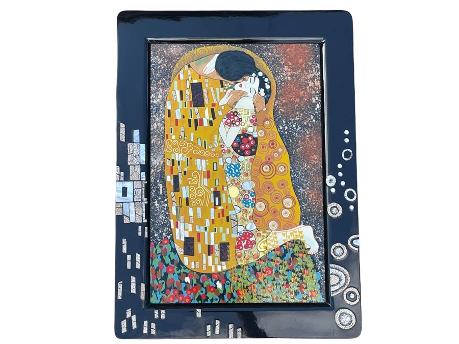 Gustav Klimt The Kiss Artwork With Mother Of Pearl Inlay (Black Frame Showing Reflection) 15.75 X 21.5 [Photo 5]