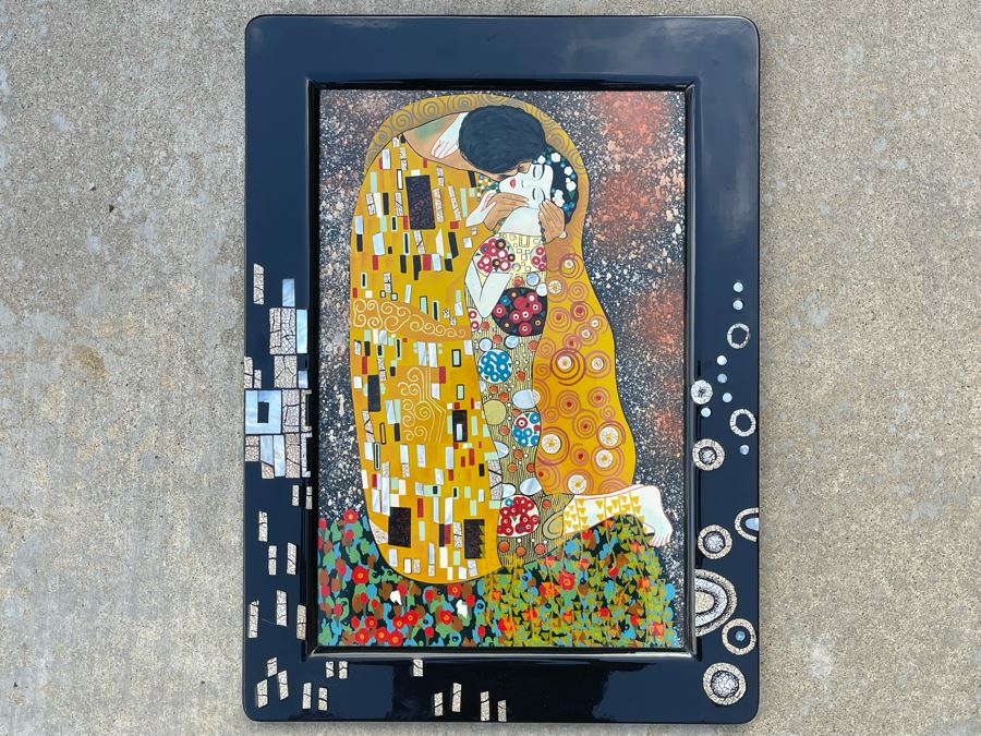 Gustav Klimt The Kiss Artwork With Mother Of Pearl Inlay (Black Frame Showing Reflection) 15.75 X 21.5 [Photo 10]