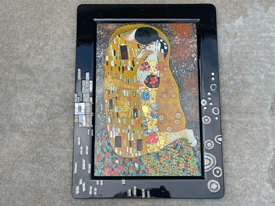 Gustav Klimt The Kiss Artwork With Mother Of Pearl Inlay (Black Frame Showing Reflection) 15.75 X 21.5 [Photo 2]