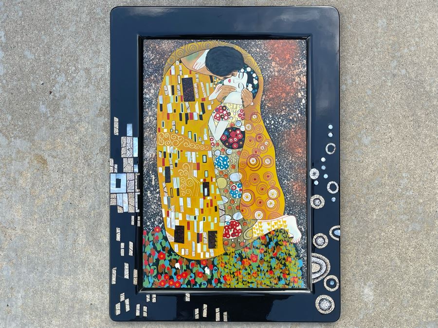 Gustav Klimt The Kiss Artwork With Mother Of Pearl Inlay (Black Frame Showing Reflection) 15.75 X 21.5 [Photo 11]