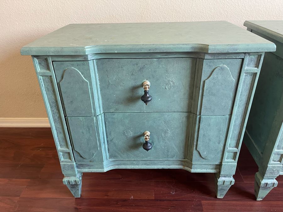 Pair Of Shabby Chic Nightstands By Sherrill Furniture 25.5W X 16D X 24.5H [Photo 5]