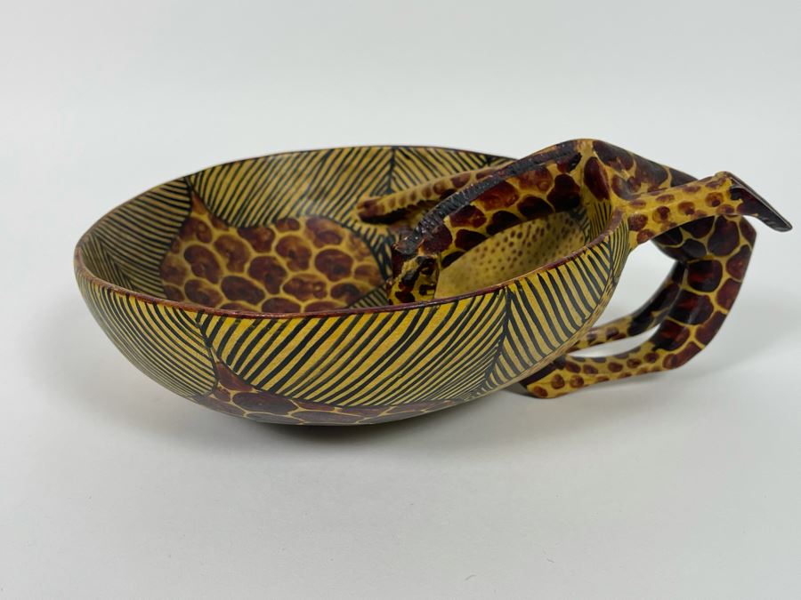 African Giraffe Wooden Drinking Bowl 10W X 4H [Photo 4]
