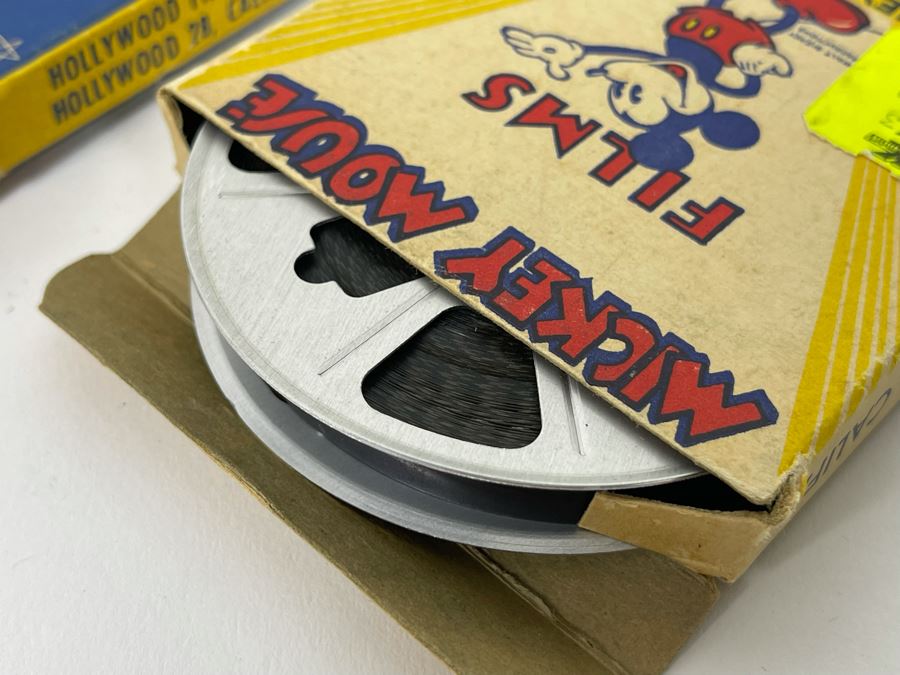 Pair Of Vintage Walt Disney Movie Films: Walt Disney Character 1516-A Airplane Antics / Mickey Mouse 1755-A Mickey's Giant Rabbit [Photo 11]