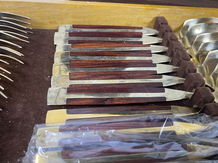 Complete Set Of Jean-Claude Mid-Century Bronze And Rosewood Flatware Collection With Wooden Storage Box [Photo 12]