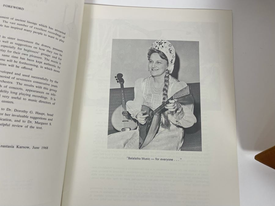 Balalaika Guitar Made In Former USSR With Guitar Instruction Book [Photo 10]
