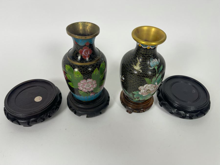 Pair Of Chinese Cloisonne 5' Vases With Four Wooden Stands [Photo 4]