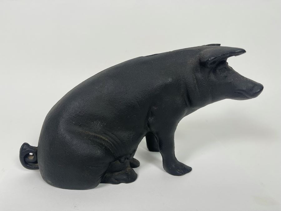 Cast Iron Pig Piggy Bank 10W X 4D X 6H [Photo 3]