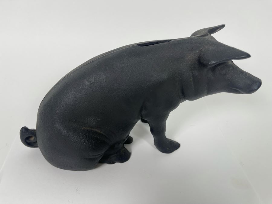 Cast Iron Pig Piggy Bank 10W X 4D X 6H [Photo 4]