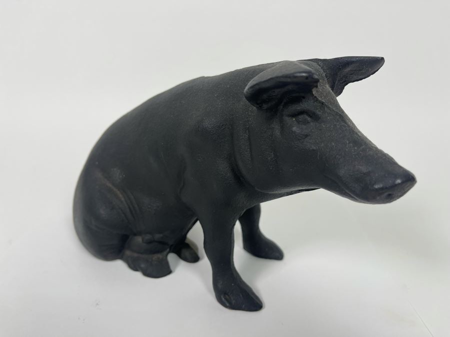 Cast Iron Pig Piggy Bank 10W X 4D X 6H [Photo 5]
