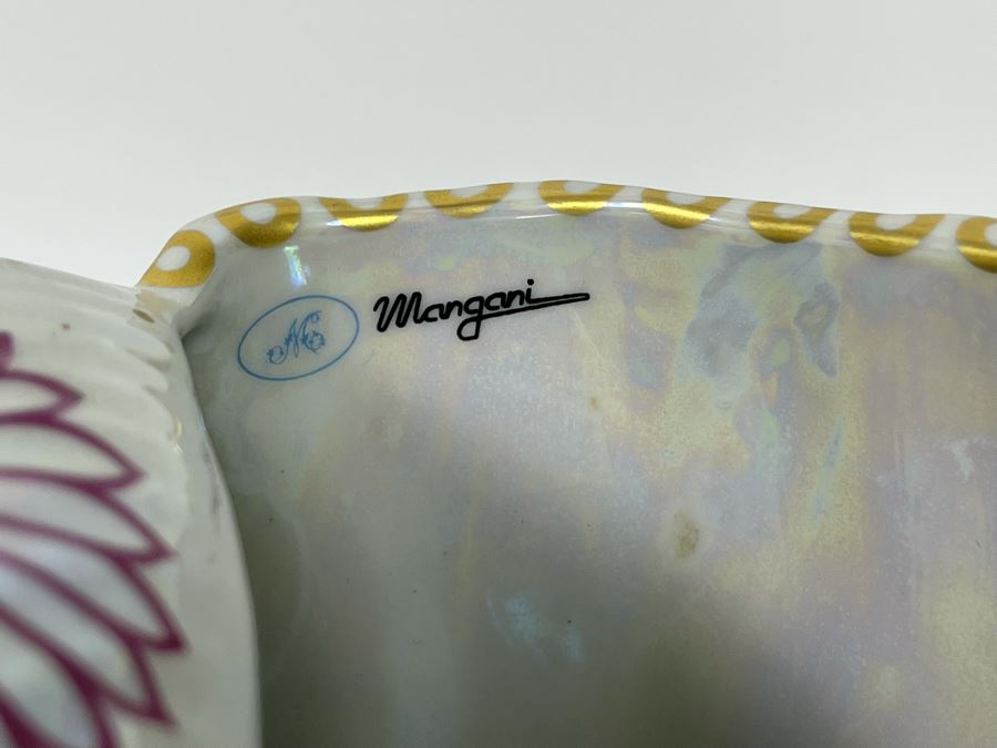 Vintage Italian Mangani Porcelain Seashell On Lucite Stand 7W X 5D X 6H [Photo 6]