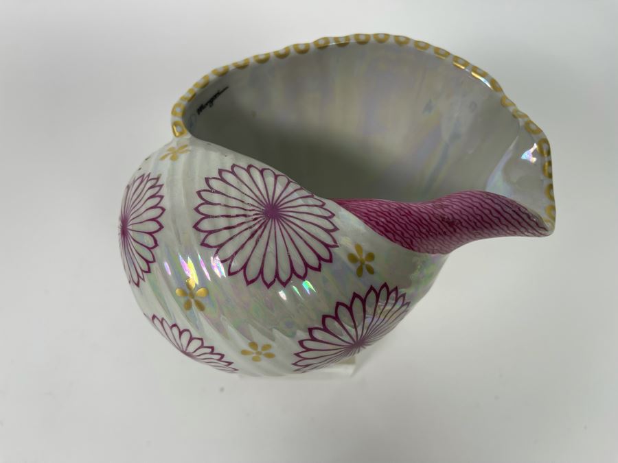 Vintage Italian Mangani Porcelain Seashell On Lucite Stand 7W X 5D X 6H [Photo 4]