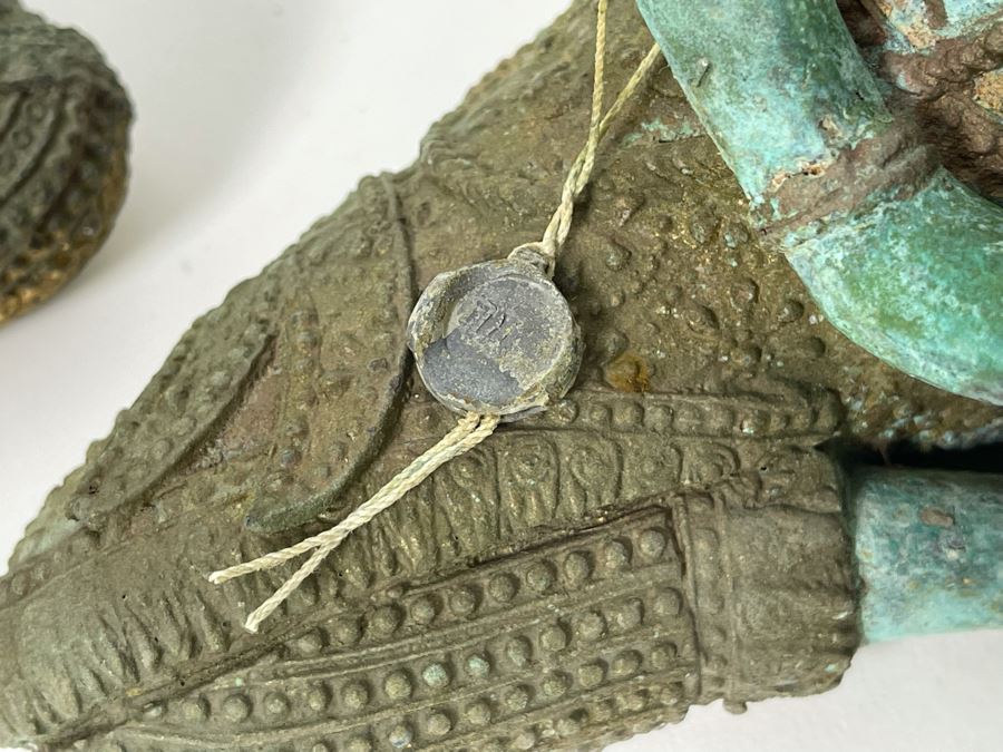 Set Of Three Vintage Gilded Verdigris Metal Thai Statues Playing Musical Instruments [Photo 7]