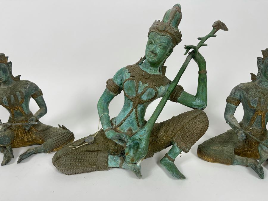 Set Of Three Vintage Gilded Verdigris Metal Thai Statues Playing Musical Instruments [Photo 5]