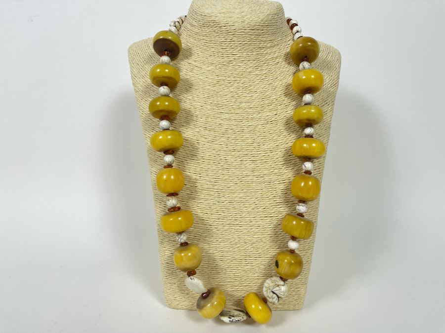 Vintage Amber 30' Necklace [Photo 3]