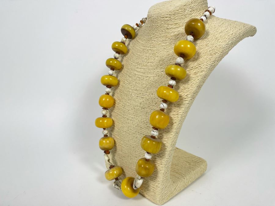 Vintage Amber 30' Necklace [Photo 10]