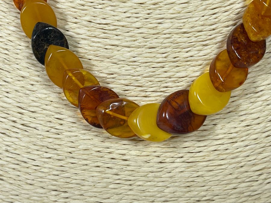 Vintage 18' Amber Necklace [Photo 4]