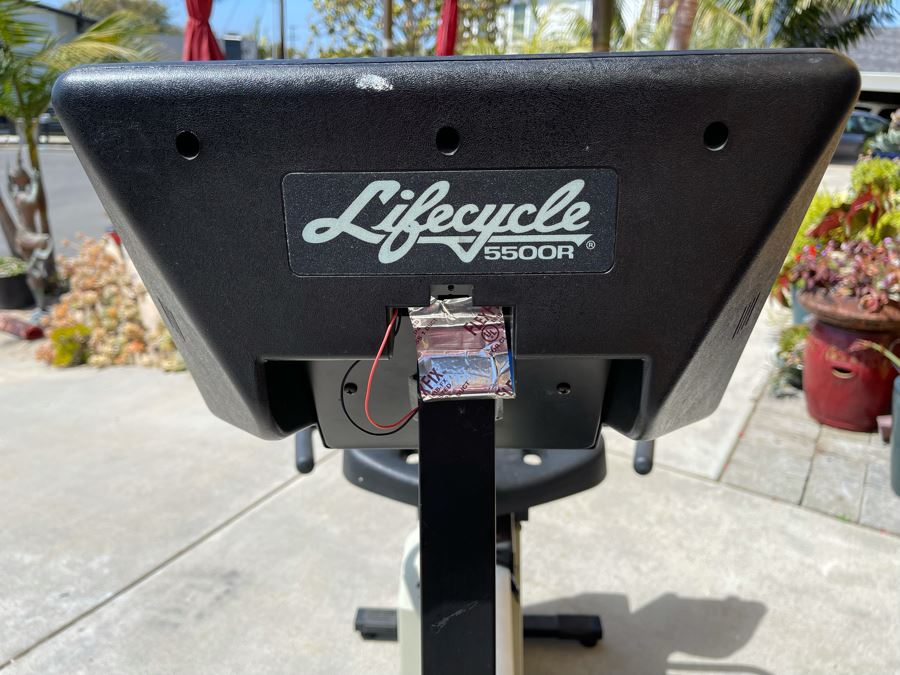 Lifecycle Recumbent Exercise Bicycle 5500R 53W X 25D X 50H [Photo 7]