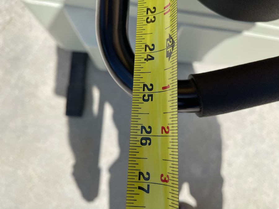 Lifecycle Recumbent Exercise Bicycle 5500R 53W X 25D X 50H [Photo 10]