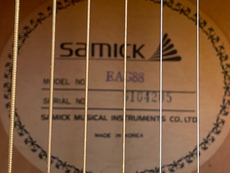 Samick Acoustic Guitar With Pickup Model No EAG88 [Photo 6]