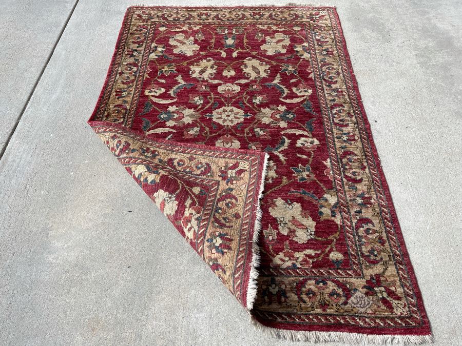 Hand Woven Persian Area Rug From Pakistan 48 X 70 [Photo 13]