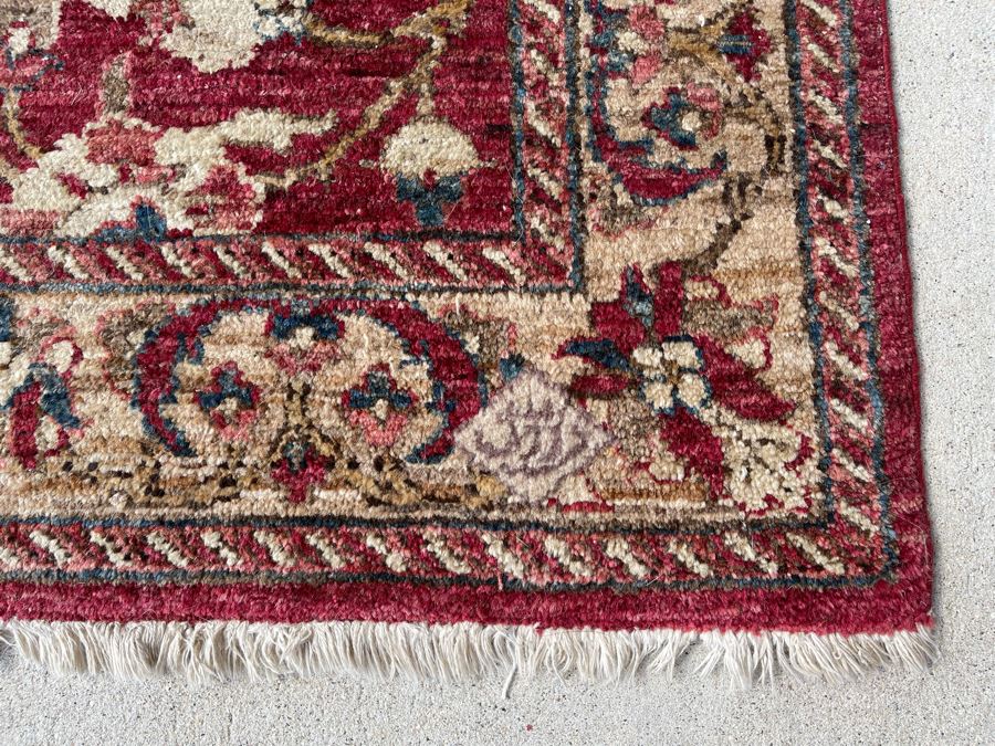 Hand Woven Persian Area Rug From Pakistan 48 X 70 [Photo 11]