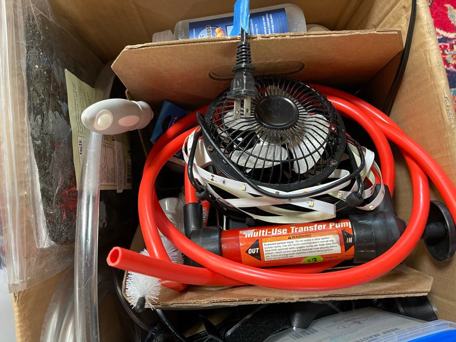 Large Salt Water Aquarium With Fish, Live Coral And Supplies 'NOTE: Pick Up From Carlsbad Home By Apt / May Need To Hire Special Delivery Co' 48W X 17D X 56H [Photo 26]