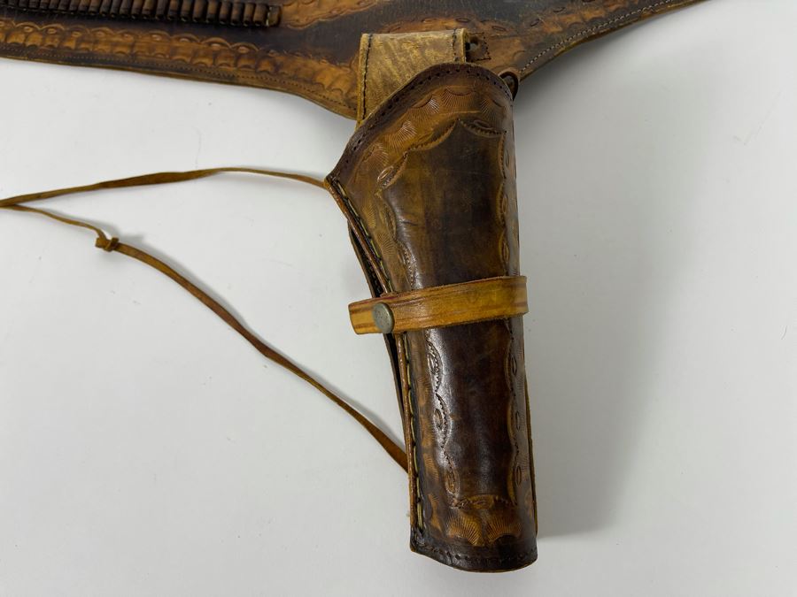 Tooled Leather .22 Caliber Gun Holster Belt Size 38 Made In Mexico [Photo 5]