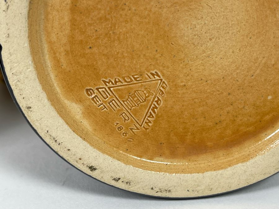 Pair Of German Beer Steins 9.5H [Photo 8]