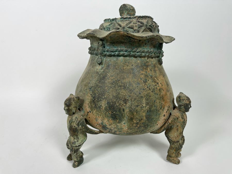 Chinese Reproduction Bronze Vessel 10W X 13H [Photo 5]