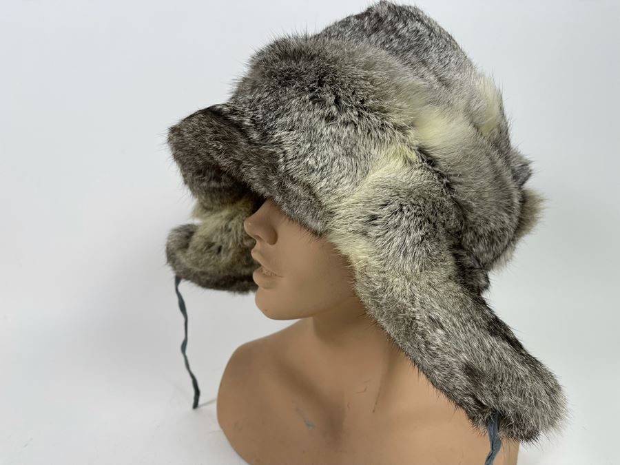 Russian Fur Hat [Photo 4]