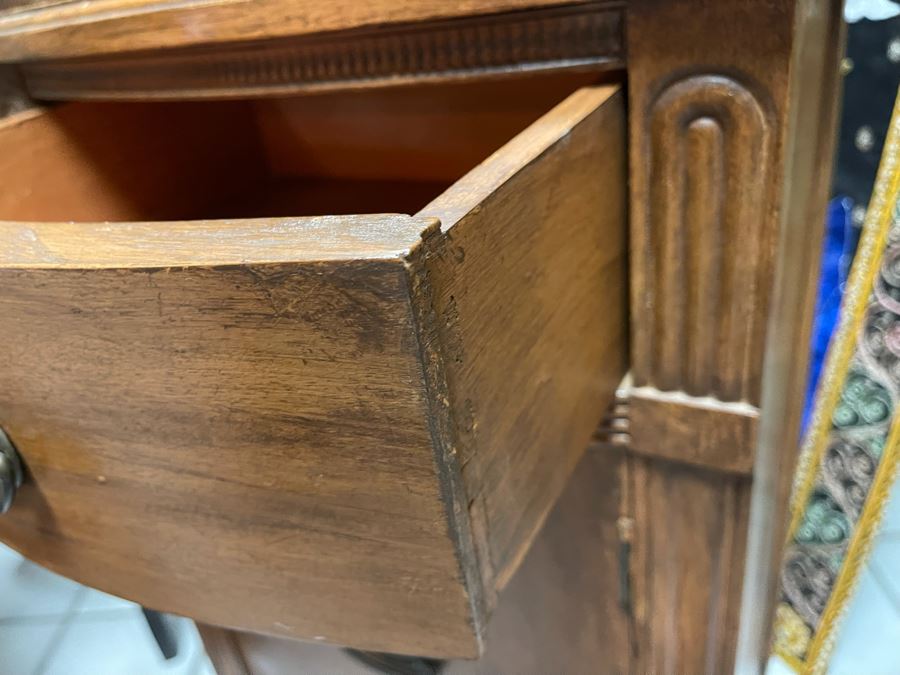 Vintage Wooden Nightstand Side Table 16W X 14D X 28.5H [Photo 4]