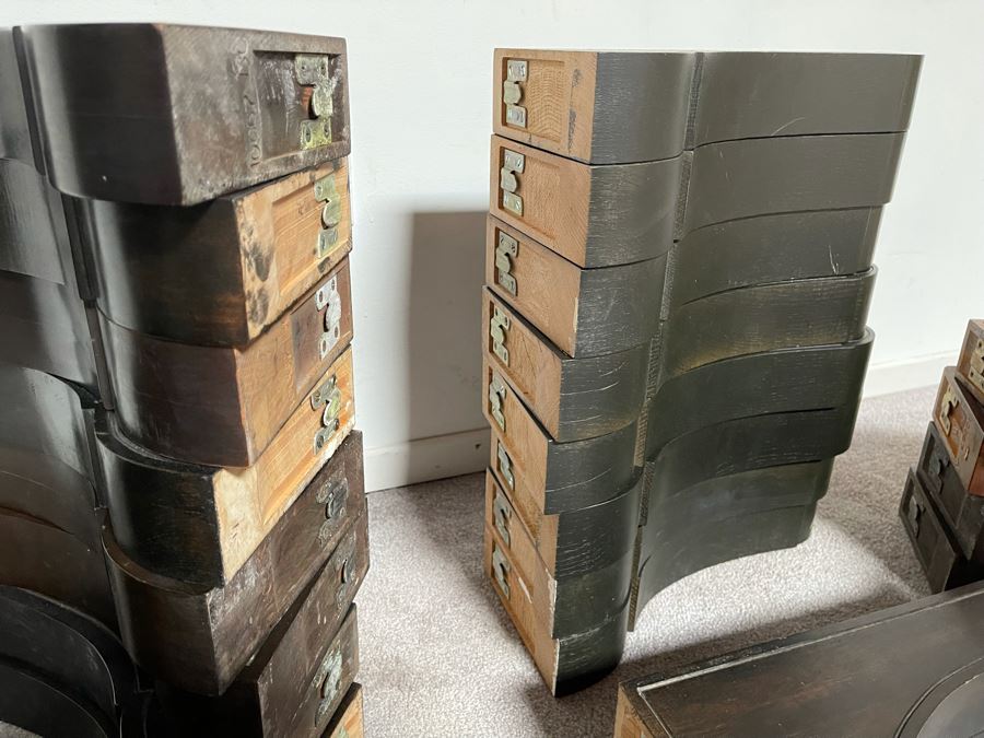 Collection Of Mid-Century Wooden Wall Shelving Brackets 2 Sizes: 16'L And 11'L [Photo 10]