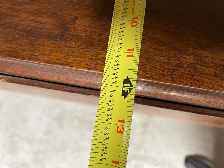 Vintage Drop Leaf Gateleg Table By Webster Manufacturing Company 36R/12W X 30H  [Photo 16]