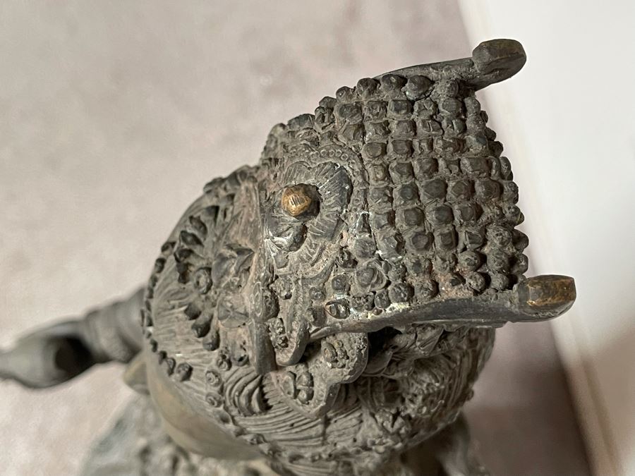 Large 42' Tall Chinese Bronze Standing Guan Yin Buddha Statue Standing On Toad Standing On Lotus Pedestal 19'W X 42'H [Photo 22]