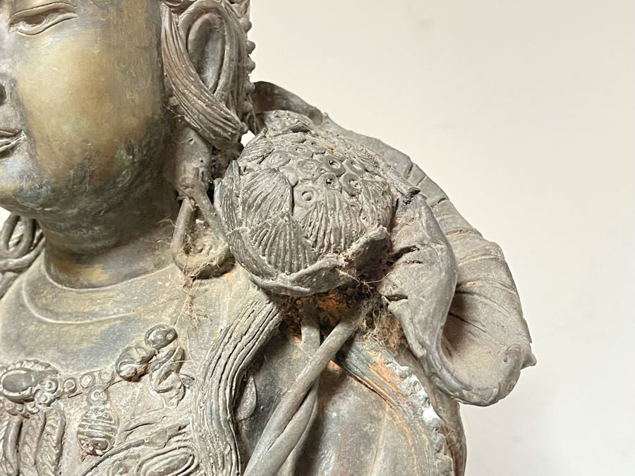 Large 42' Tall Chinese Bronze Standing Guan Yin Buddha Statue Standing On Toad Standing On Lotus Pedestal 19'W X 42'H [Photo 13]