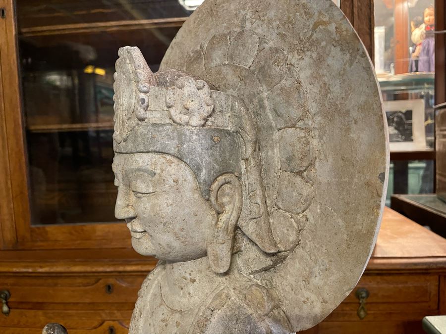 Vintage Chinese Stone Standing Buddha [Photo 19]