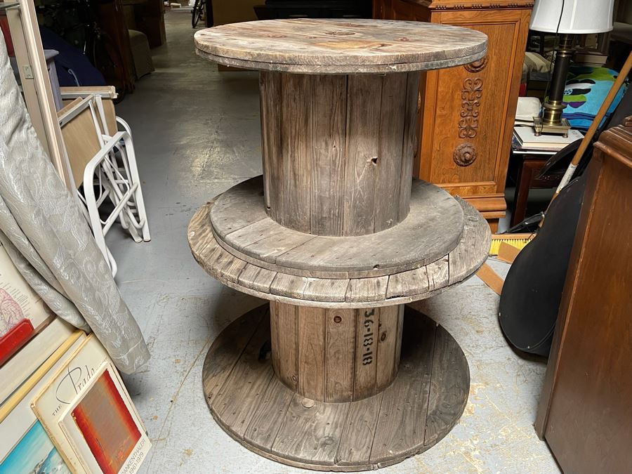 Pair Of Wooden Cable Spools 29.5R And 35R [Photo 3]