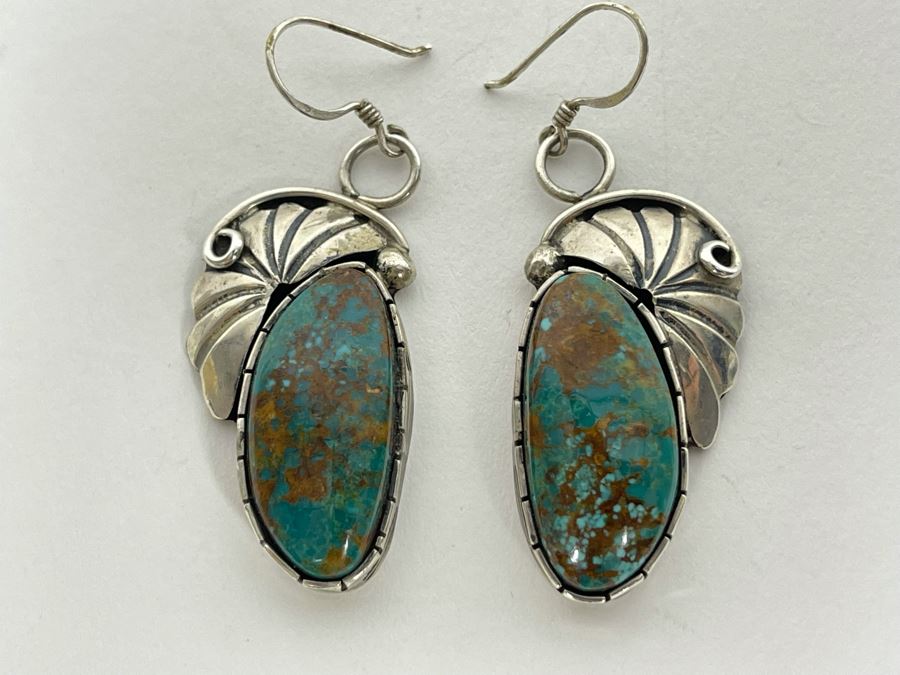 Vintage Native American Sterling Silver Turquoise 20' Necklace, 2.5W Cuff Bracelet, Ring And Matching Earrings Signed RD 201g Total Weight [Photo 10]