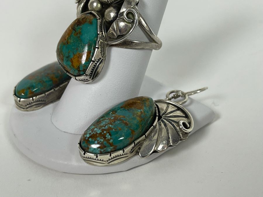 Vintage Native American Sterling Silver Turquoise 20' Necklace, 2.5W Cuff Bracelet, Ring And Matching Earrings Signed RD 201g Total Weight [Photo 7]