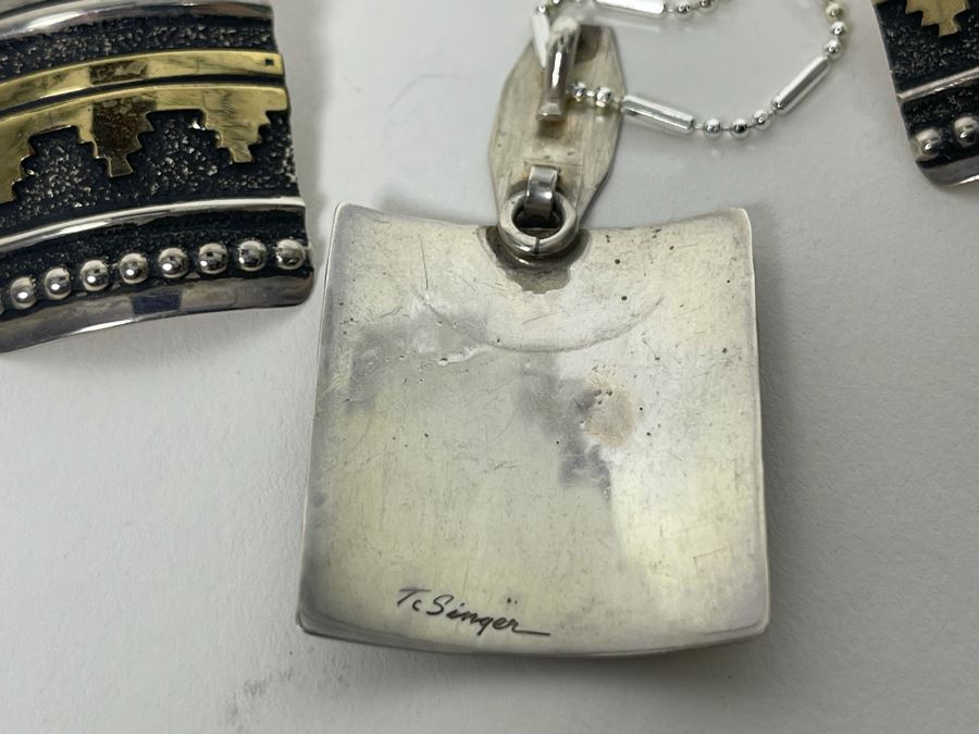 Vintage Tommy Singer Sterling Silver Native American Navajo Pendant 24' Necklace With Matching Earrings Signed T Singer 24.8g [Photo 4]