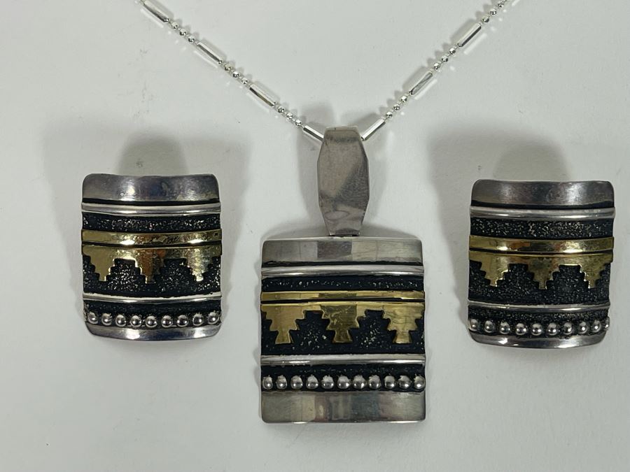 Vintage Tommy Singer Sterling Silver Native American Navajo Pendant 24' Necklace With Matching Earrings Signed T Singer 24.8g [Photo 3]