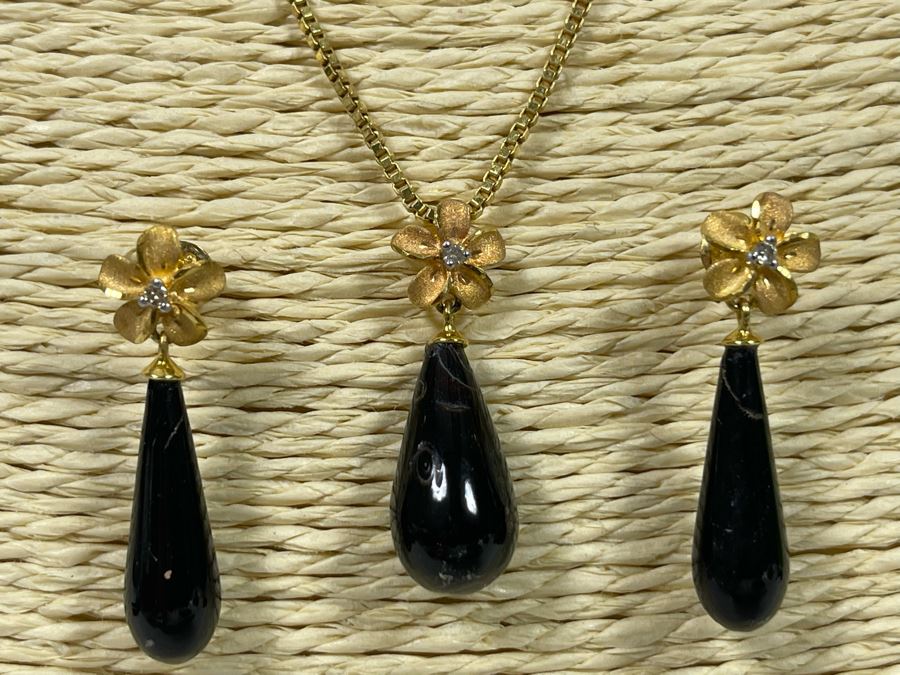 14K Gold Black Coral Pendant And Matching Earrings With 14K Gold 20' Necklace 6.8g [Photo 5]