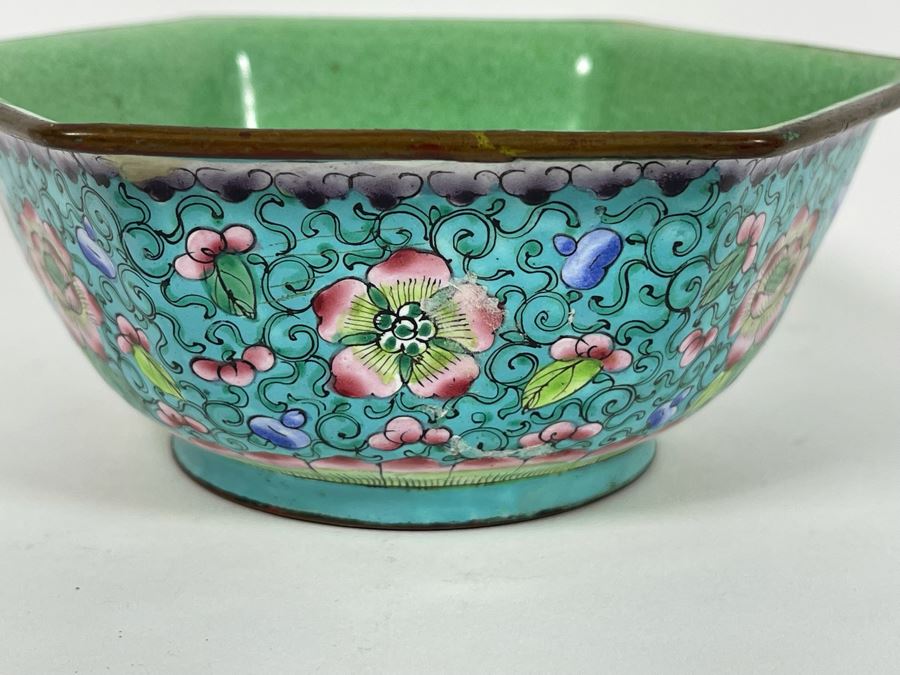 Vintage Chinese Enamel Handpainted Dish 5R X 2H [Photo 4]
