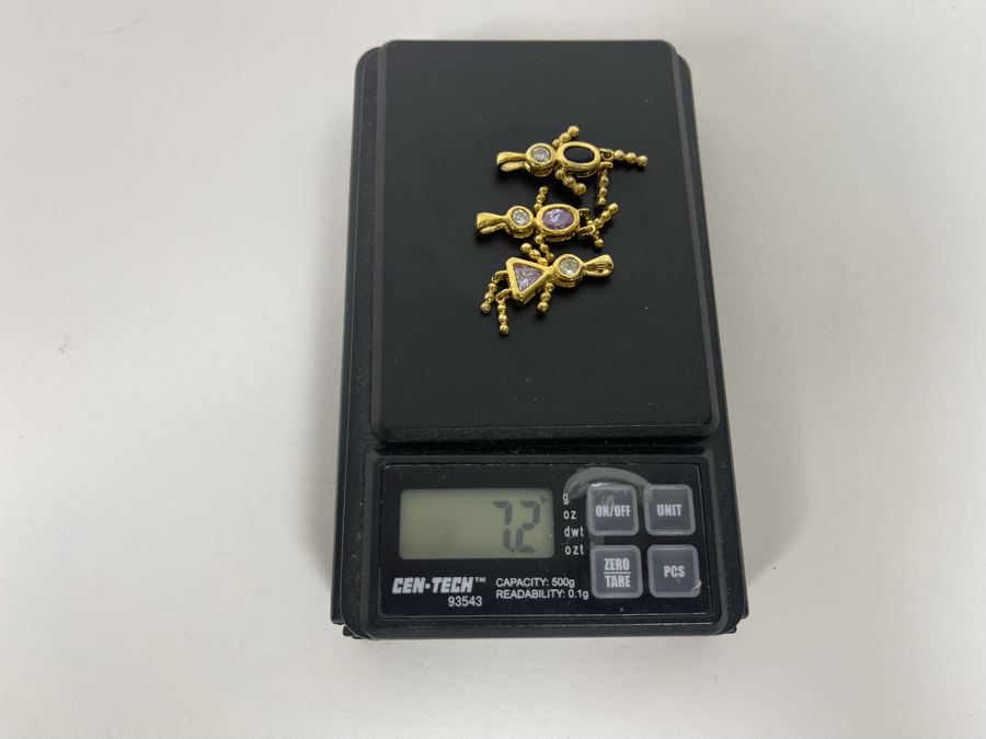 Three Sterling Silver Pendants 7.2g [Photo 7]