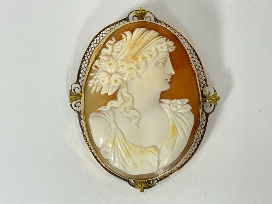 10K-14K Gold Cameo Brooch Pendant 2W X 2.25H 17.2g Retails $450 [Photo 3]